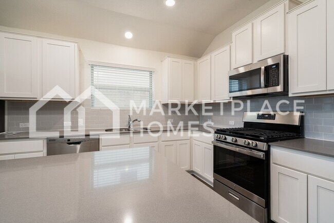 Foto del edificio - 3416 Pauling Loop