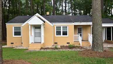 Building Photo - 160 Berryhill Rd
