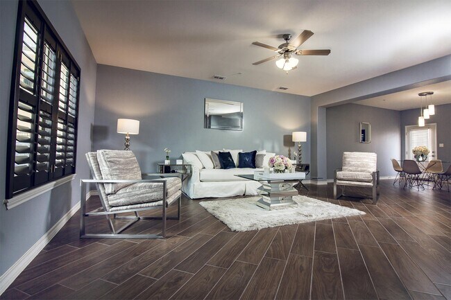 Foto del edificio - 6718 Springfield Ave