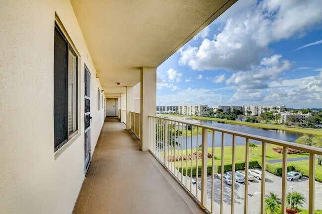 Foto del edificio - 14426 Amberly Ln