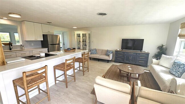 Foto del edificio - 1210 Maryknoll Rd