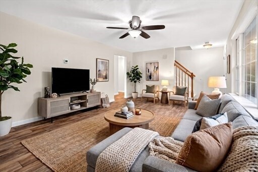 Foto del edificio - 85 Steeple Chase Cir