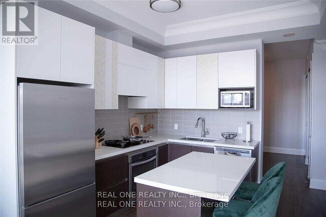 Building Photo - 15 Water Walk Dr