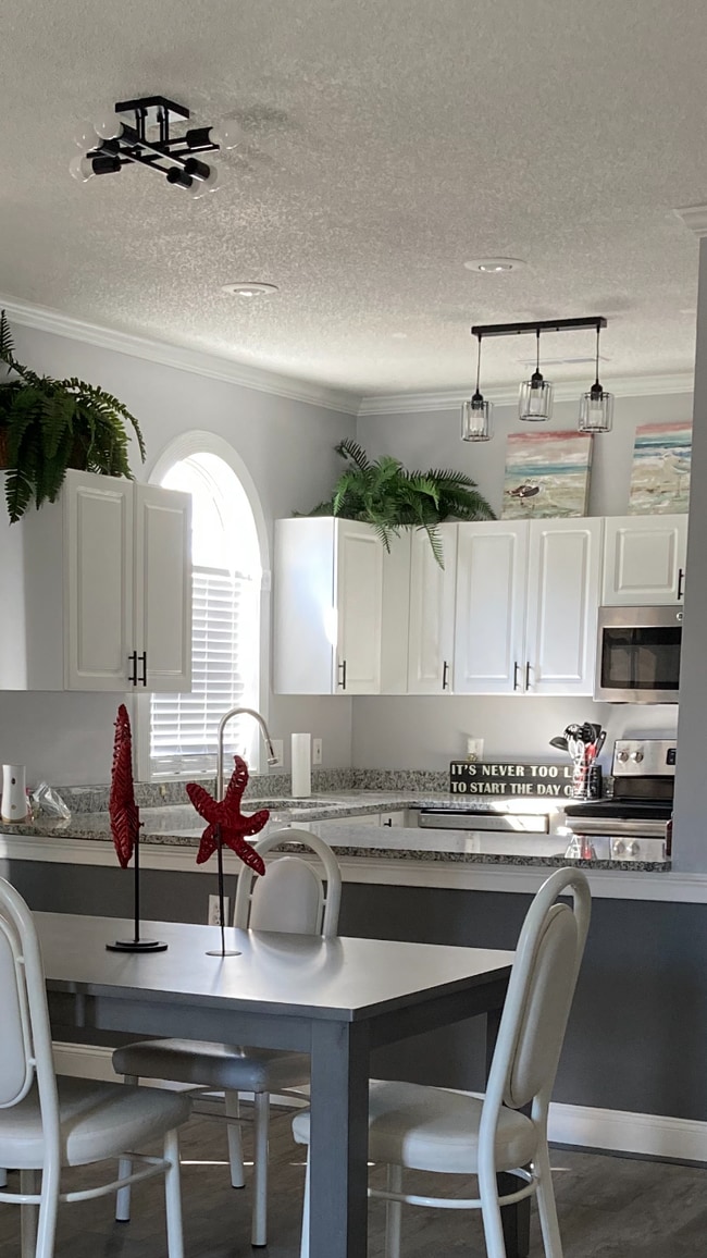 Foto del edificio - 4231 Hibiscus Dr