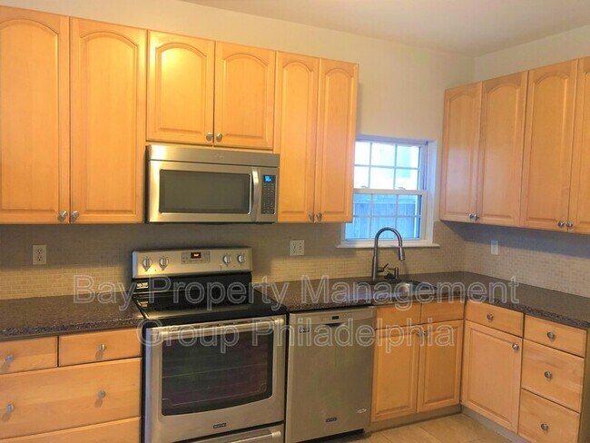 Foto del edificio - 1605 S 12th St
