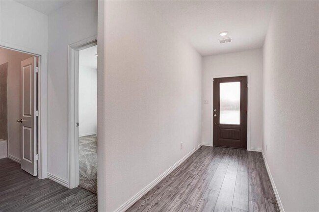 Foto del edificio - 14800 Mainstay Way