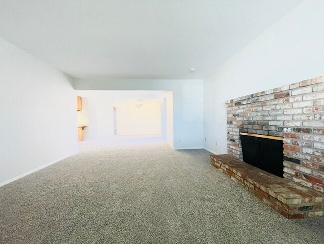 Foto del edificio - San Ramon Ct 3357-3359