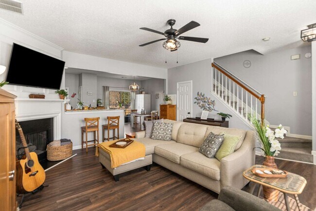 Foto del edificio - Charming 3BR Townhome in Kennesaw