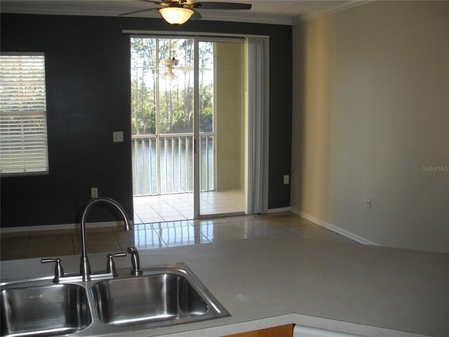 Building Photo - 5552 Bentgrass Dr