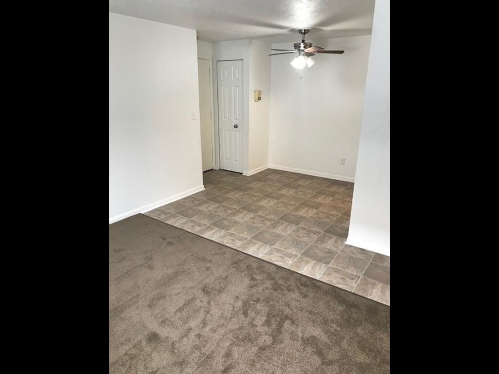Primary Photo - 1383 W 114th St