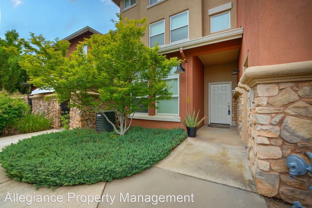Primary Photo - 3 br, 3 bath House - 7910 Walerga Rd Unit 706