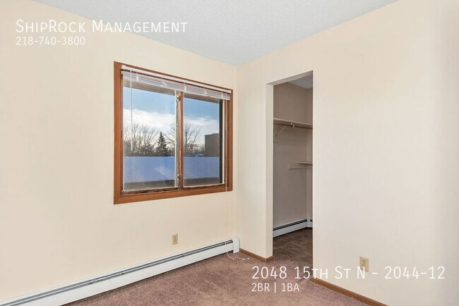 Foto del edificio - 2048 15th St N