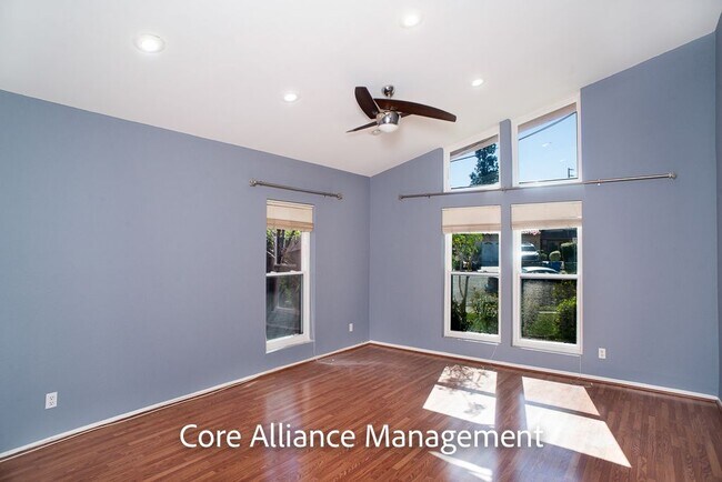 Building Photo - 23119 Valerio St