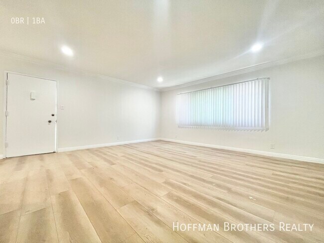 Building Photo - 6151 Fountain Ave Los Angeles, CA 90028