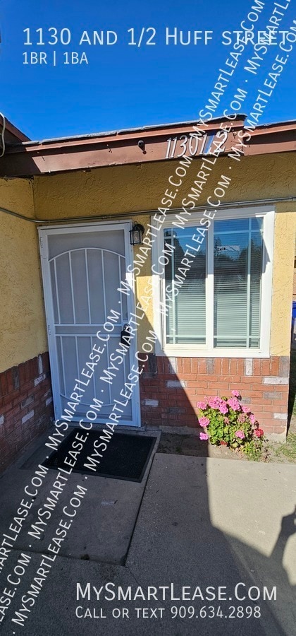 Building Photo - 1130 and 1/2 Huff street -1130 1/2