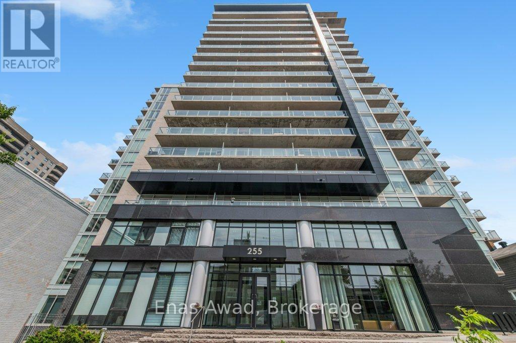 Photo principale - 255-1255 Bay St
