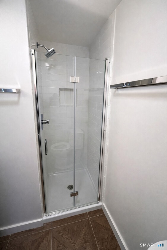 Building Photo - 411 N Main St