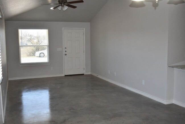 Building Photo - 1811 Ute Trail