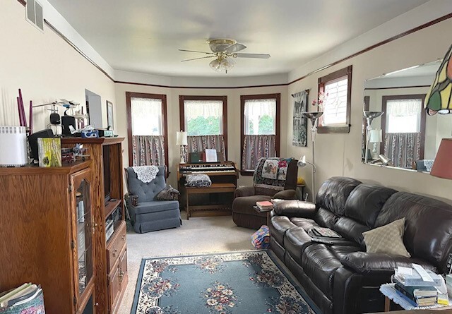 Photo - 518 Davisville Rd House