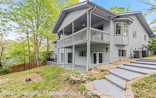 Building Photo - 5 br, 5 bath House - 3 Fenchurch Dr.