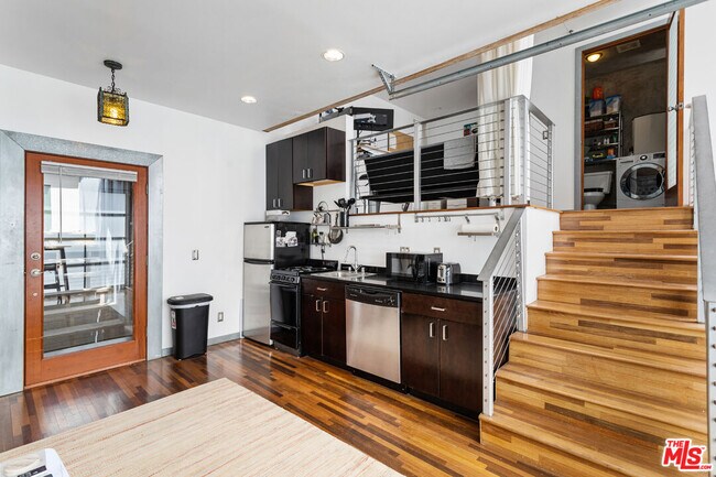 Foto del edificio - 24 Westminster Ave