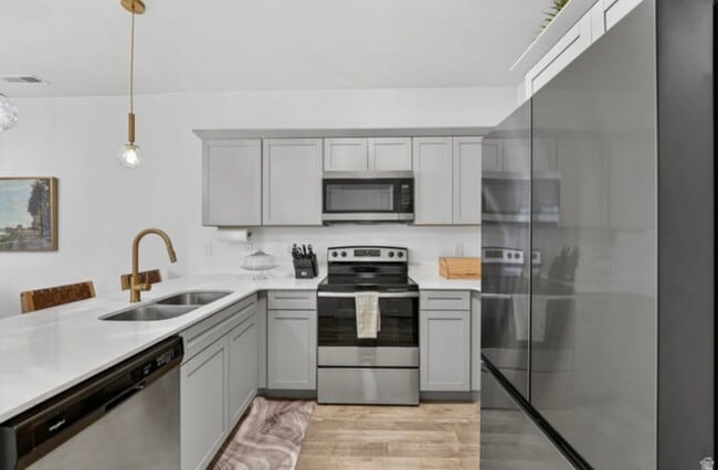 Building Photo - 1965 N 3410 W