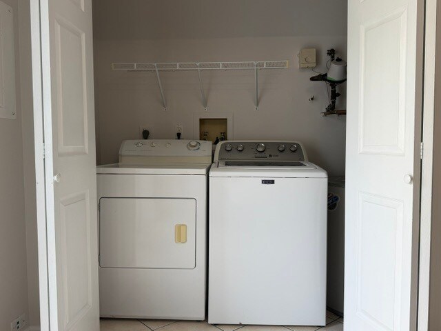 Foto del edificio - 1235 Marywood Ct