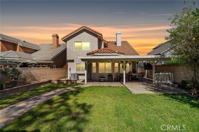 Foto del edificio - 3099 Oakview Ln