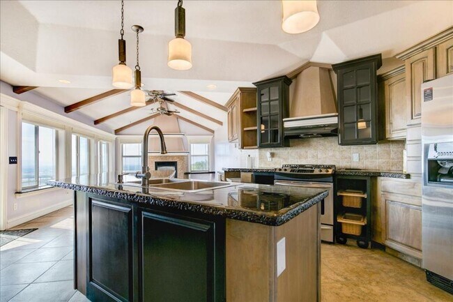 Building Photo - 4157 Beus Dr