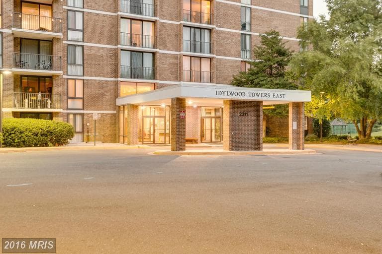 2311 Pimmit Dr Unit 503, Falls Church, VA 22043 Condo for Rent in