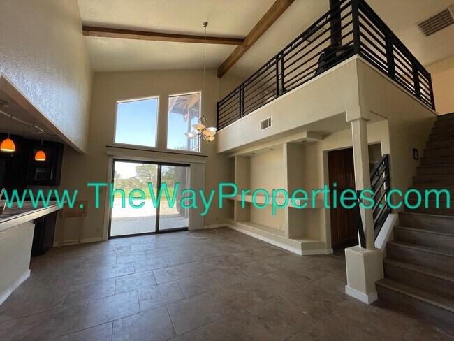 Foto del edificio - 12915 Rain Shadow Rd