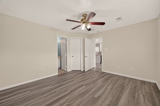 Building Photo - 13330 Belvedere Park Ct