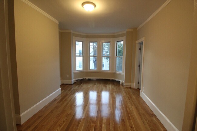 Foto del edificio - 127 Princeton St