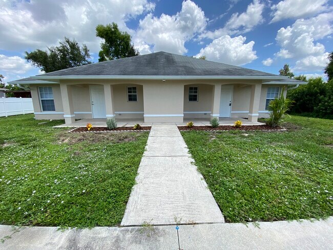 Building Photo - 17469 Ellie Dr
