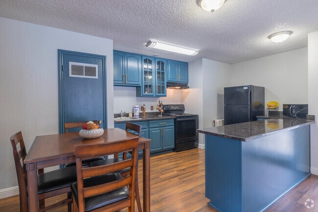 Club House - Windsor Garden Apartments