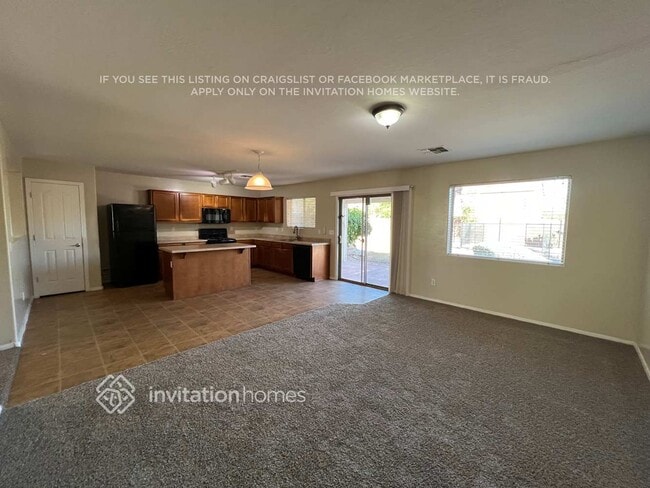 Foto del edificio - 45138 Miramar Rd