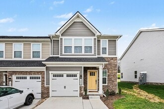 Building Photo - 1049 Mountain Vw Dr