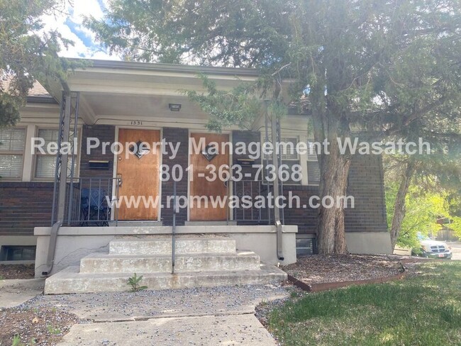Building Photo - 1103 E Sherman Ave