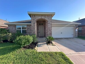 Building Photo - 29238 Dunns Creek Ct