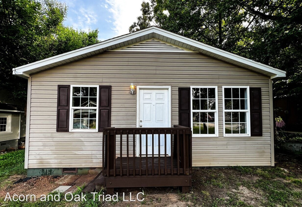 Primary Photo - 3 br, 1 bath House - 707 Wise Ave