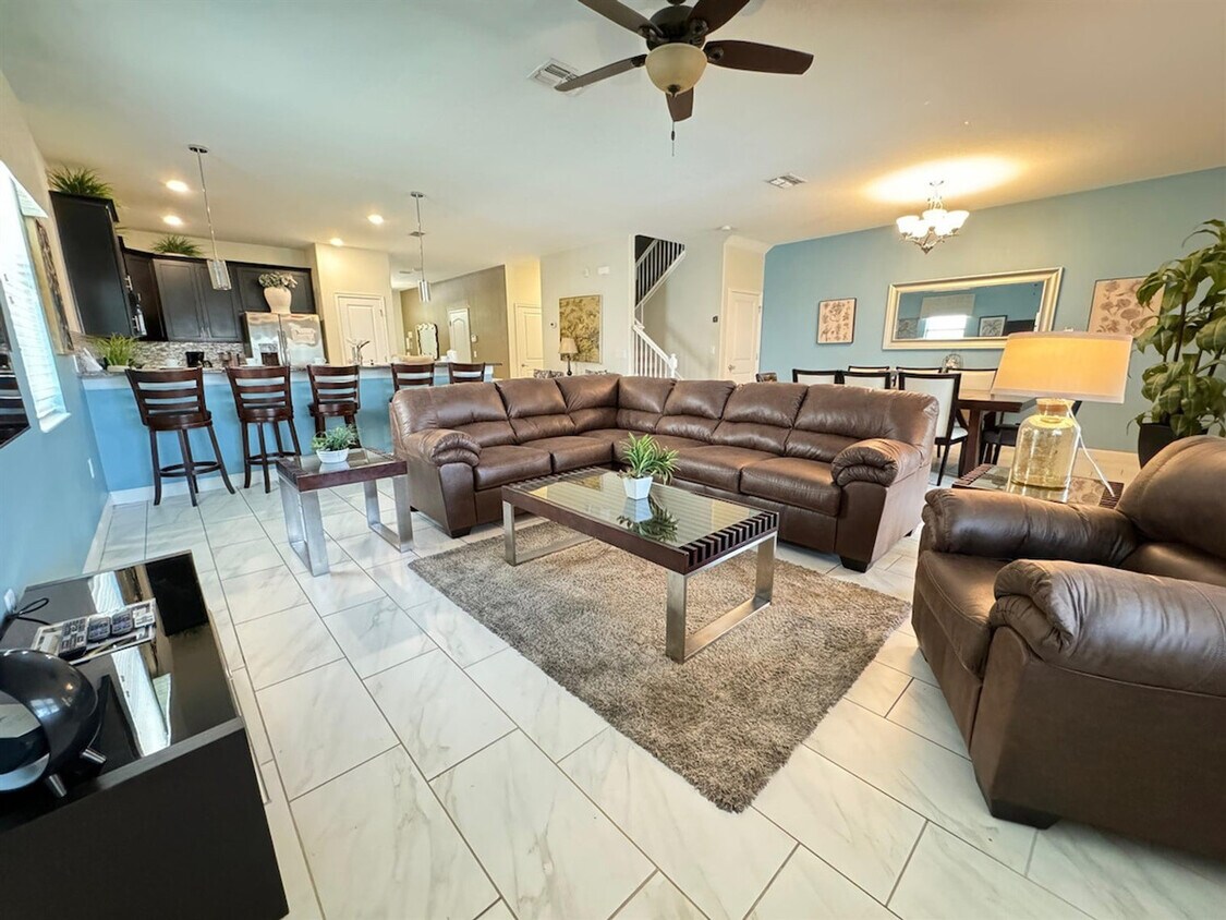 Foto principal - 9158 Scramble Dr