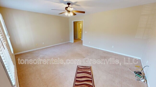 Building Photo - 863 McAbee Rd