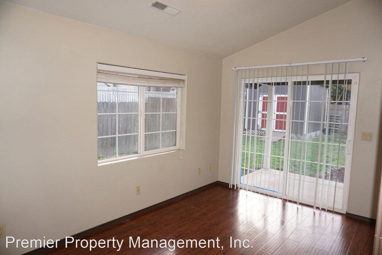 Primary Photo - 3 br, 1 bath House - 3304 P Street