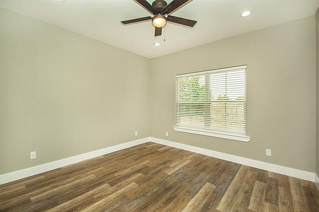 Building Photo - 20496 US Hwy 377