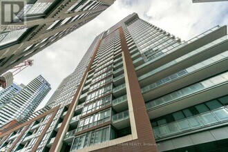 Building Photo - 8 Mercer St Building Photo - 8 Mercer St