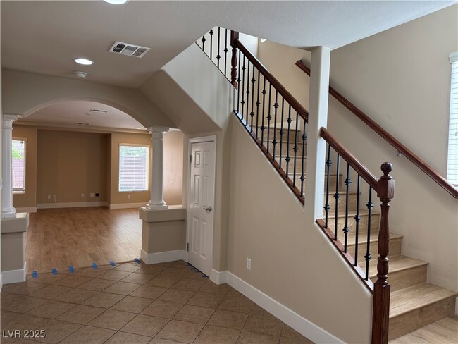 Building Photo - 6835 Frogs Leap Ct