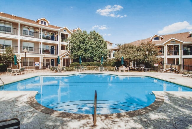 Building Photo - The Village at Collinwood