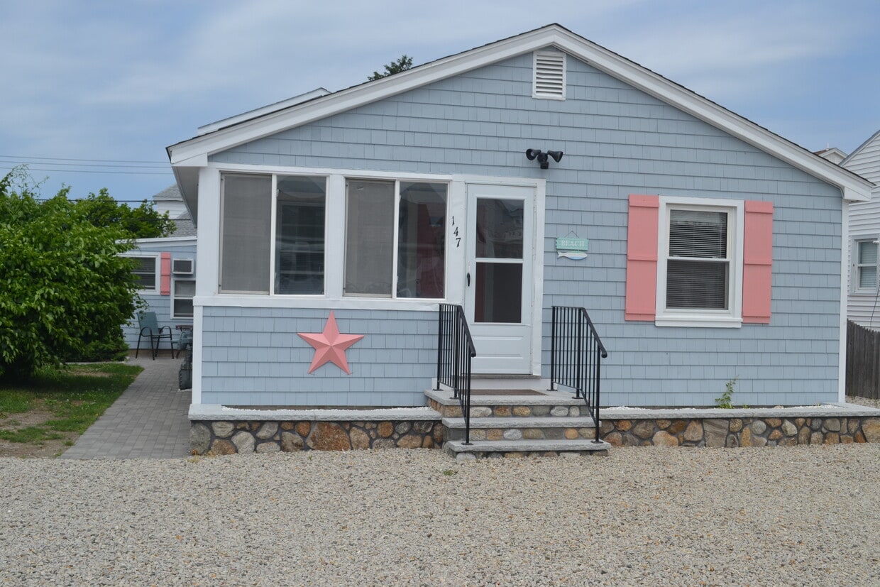 Primary Photo - 147 Franklin St