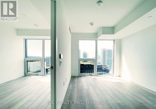 Building Photo - 82 Dalhousie St