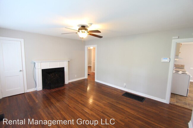 Building Photo - 3 br, 1 bath House - 901 Meadowbrook Drive